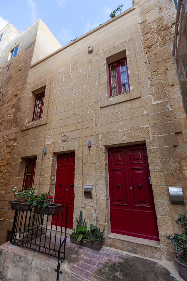 Designer Home With Comfy Sofa In Central Valletta By 360 Estates Extérieur photo